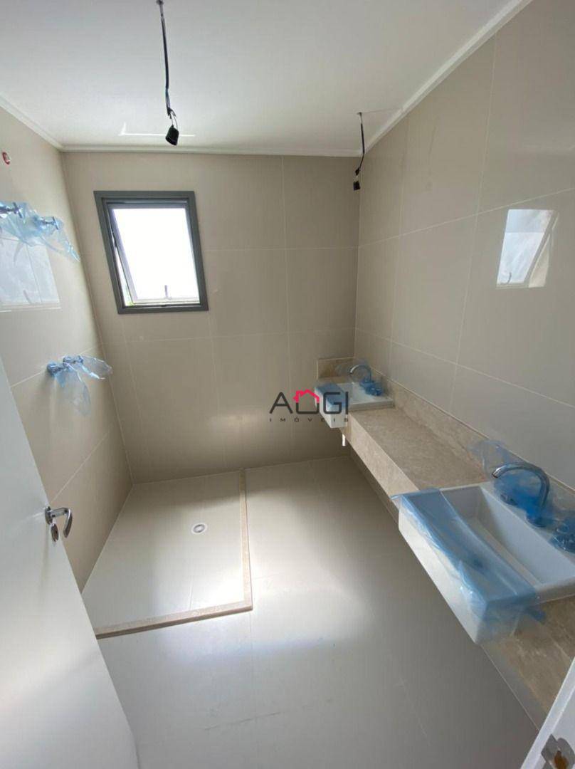 Apartamento à venda com 4 quartos, 181m² - Foto 16