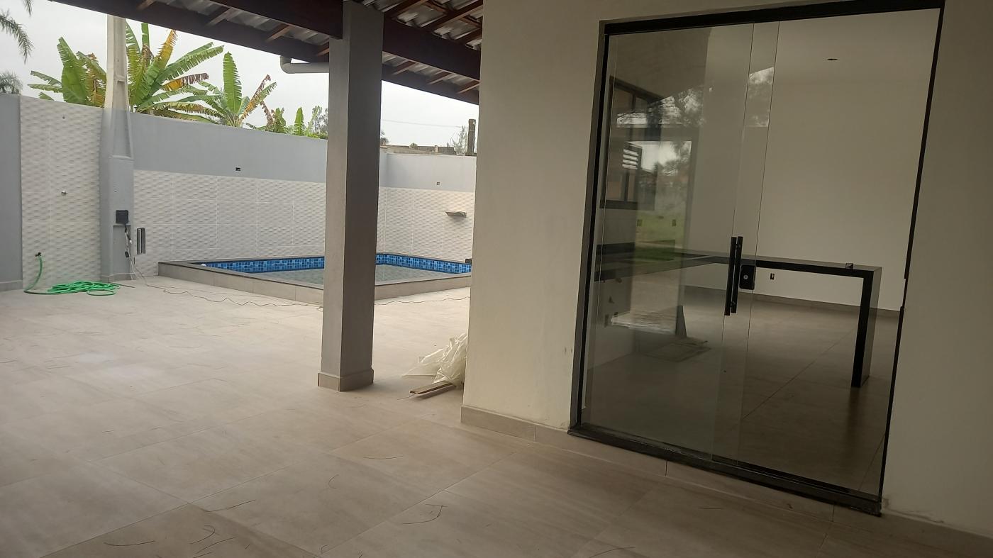 Casa à venda com 2 quartos, 179m² - Foto 17