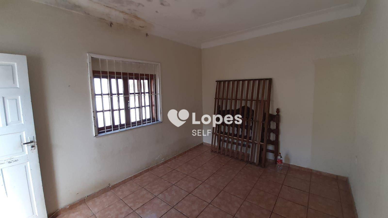 Casa à venda com 8 quartos, 130m² - Foto 8