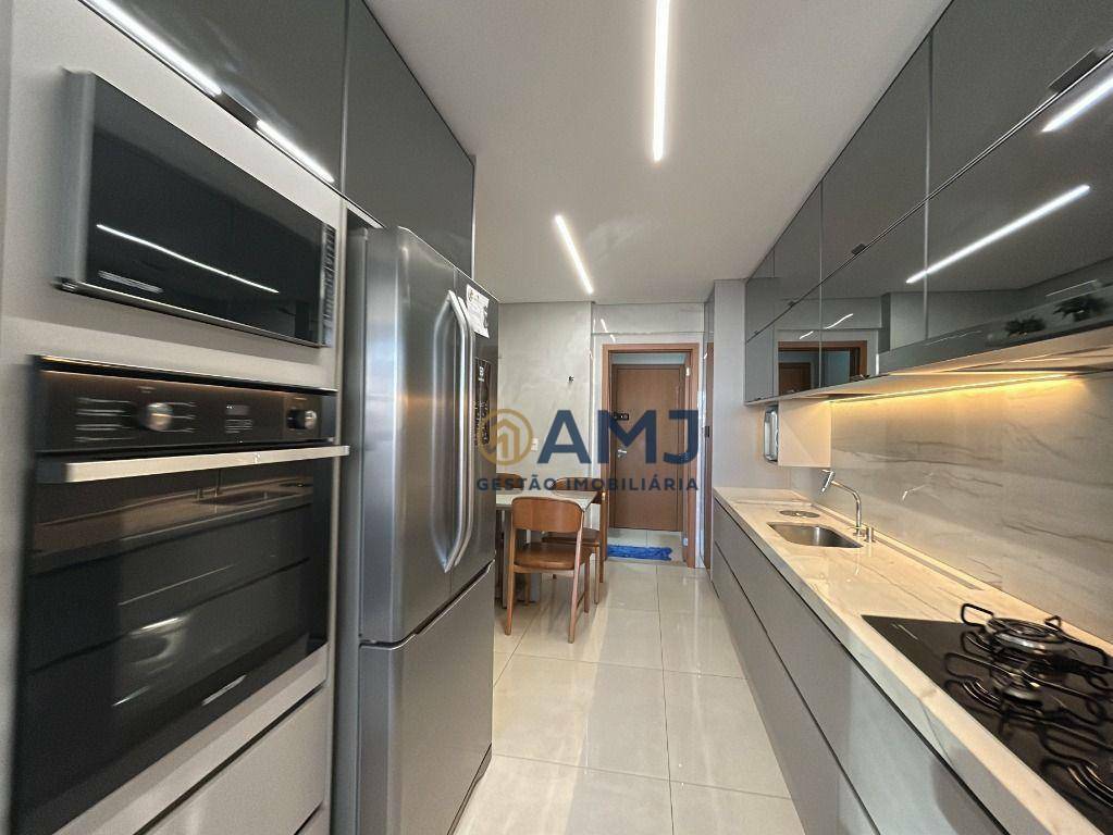 Apartamento à venda com 4 quartos, 215m² - Foto 55