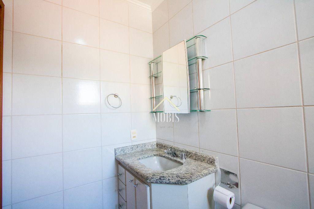 Apartamento à venda com 3 quartos, 120m² - Foto 17