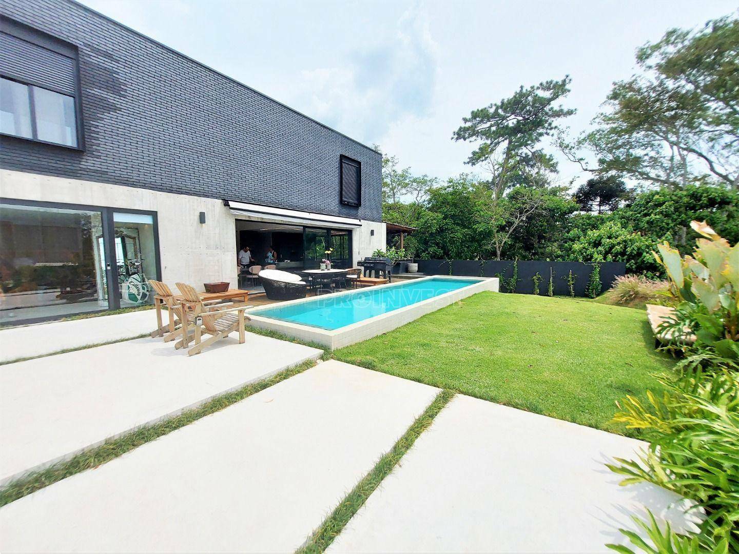 Casa de Condomínio à venda com 3 quartos, 400m² - Foto 37