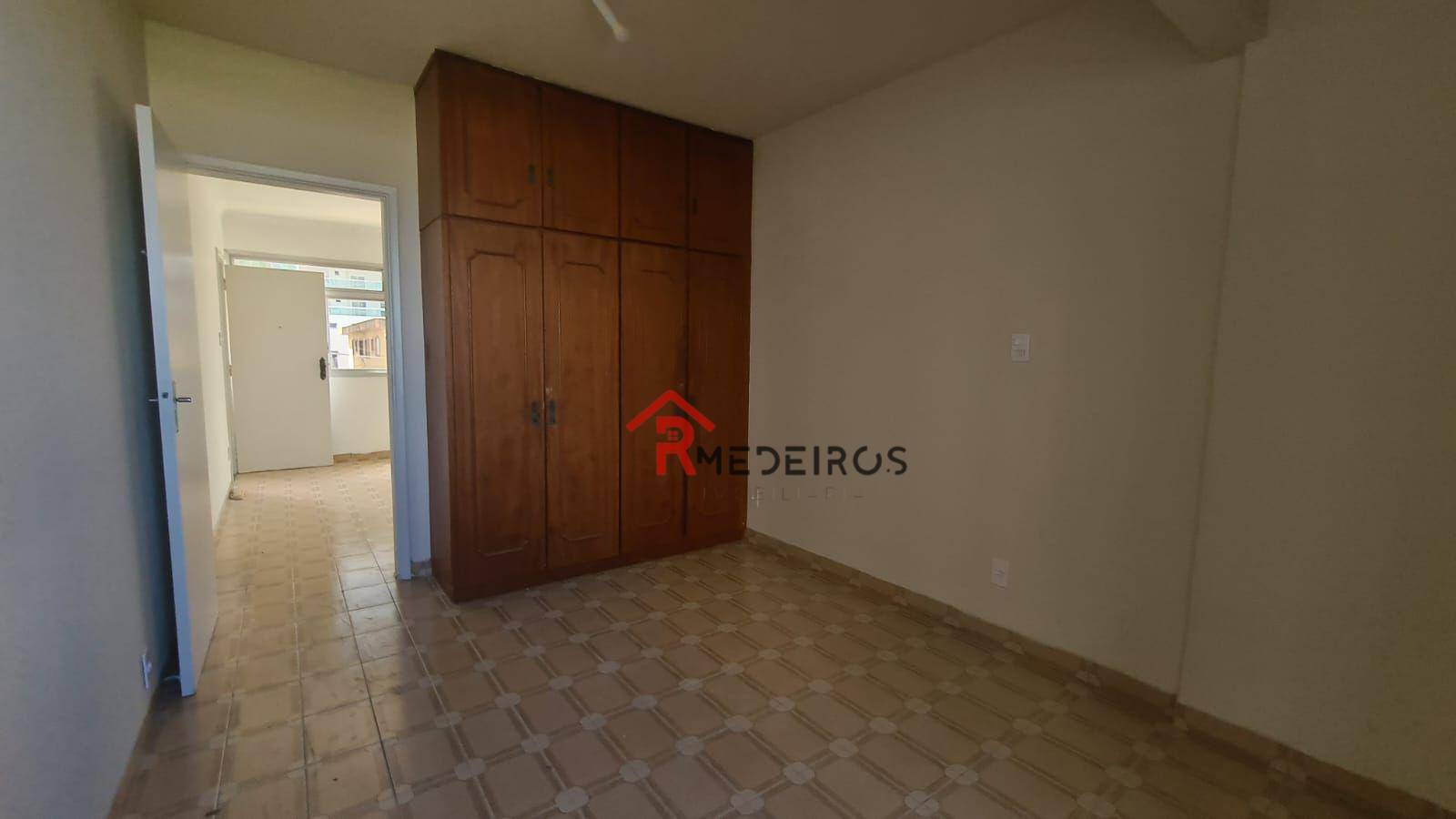 Apartamento à venda com 1 quarto, 40m² - Foto 10