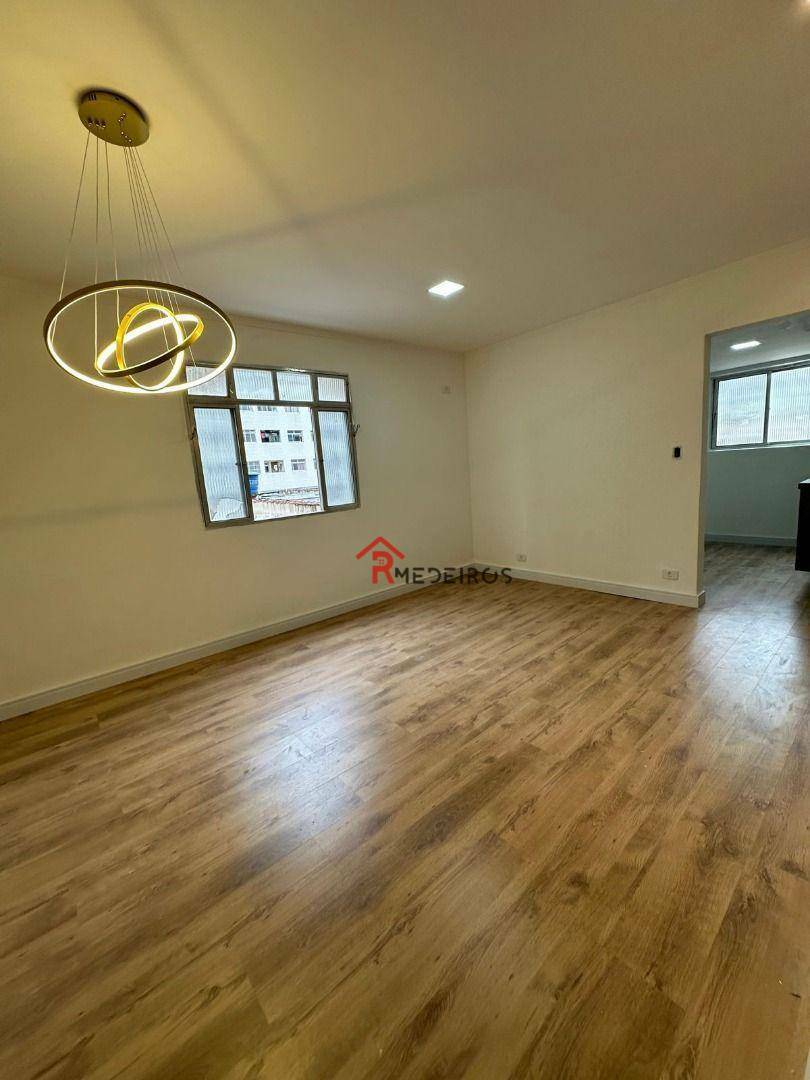 Apartamento à venda com 2 quartos, 65m² - Foto 9