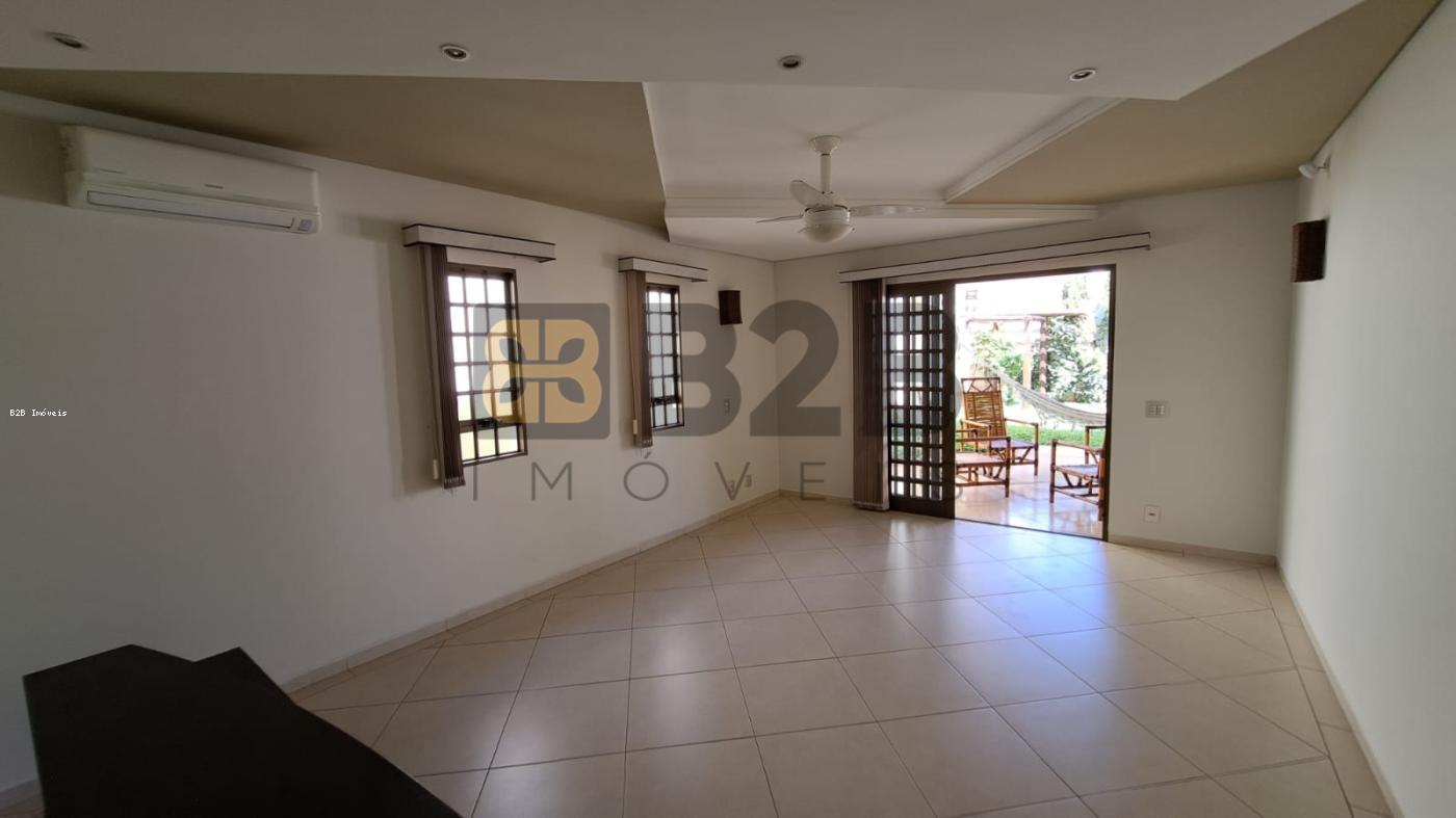 Casa à venda com 3 quartos, 260m² - Foto 5