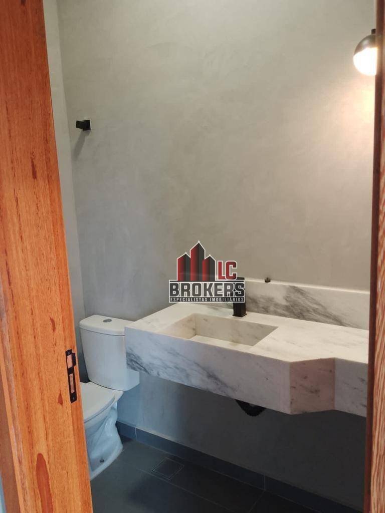 Sobrado à venda com 3 quartos, 200m² - Foto 13