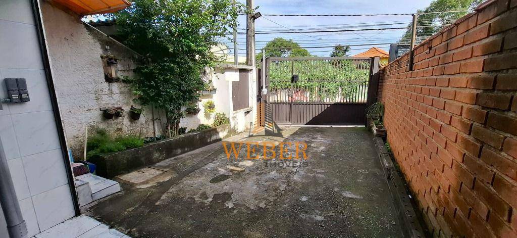 Casa à venda com 2 quartos, 150m² - Foto 25