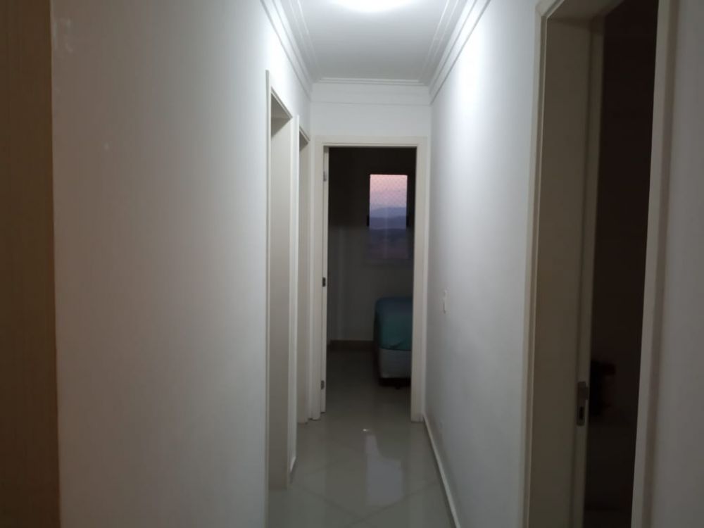 Apartamento à venda com 3 quartos, 65m² - Foto 4