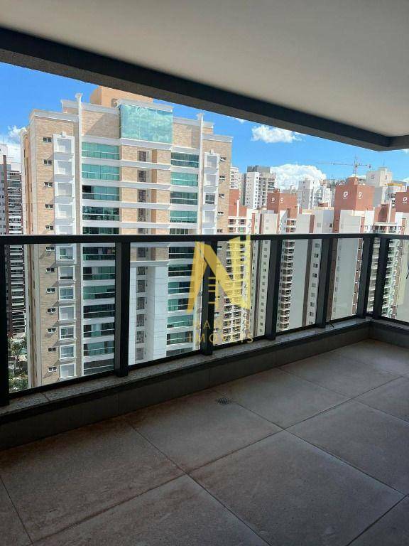 Apartamento à venda com 3 quartos, 142m² - Foto 1