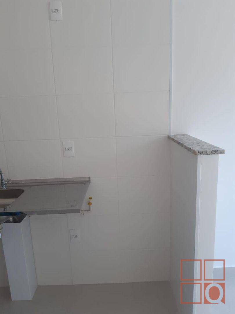 Apartamento à venda com 1 quarto, 28m² - Foto 7