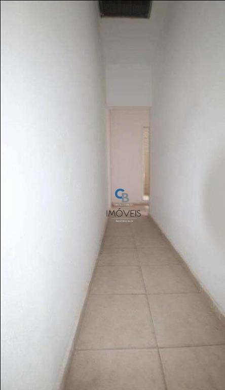 Sobrado à venda com 2 quartos, 190m² - Foto 14