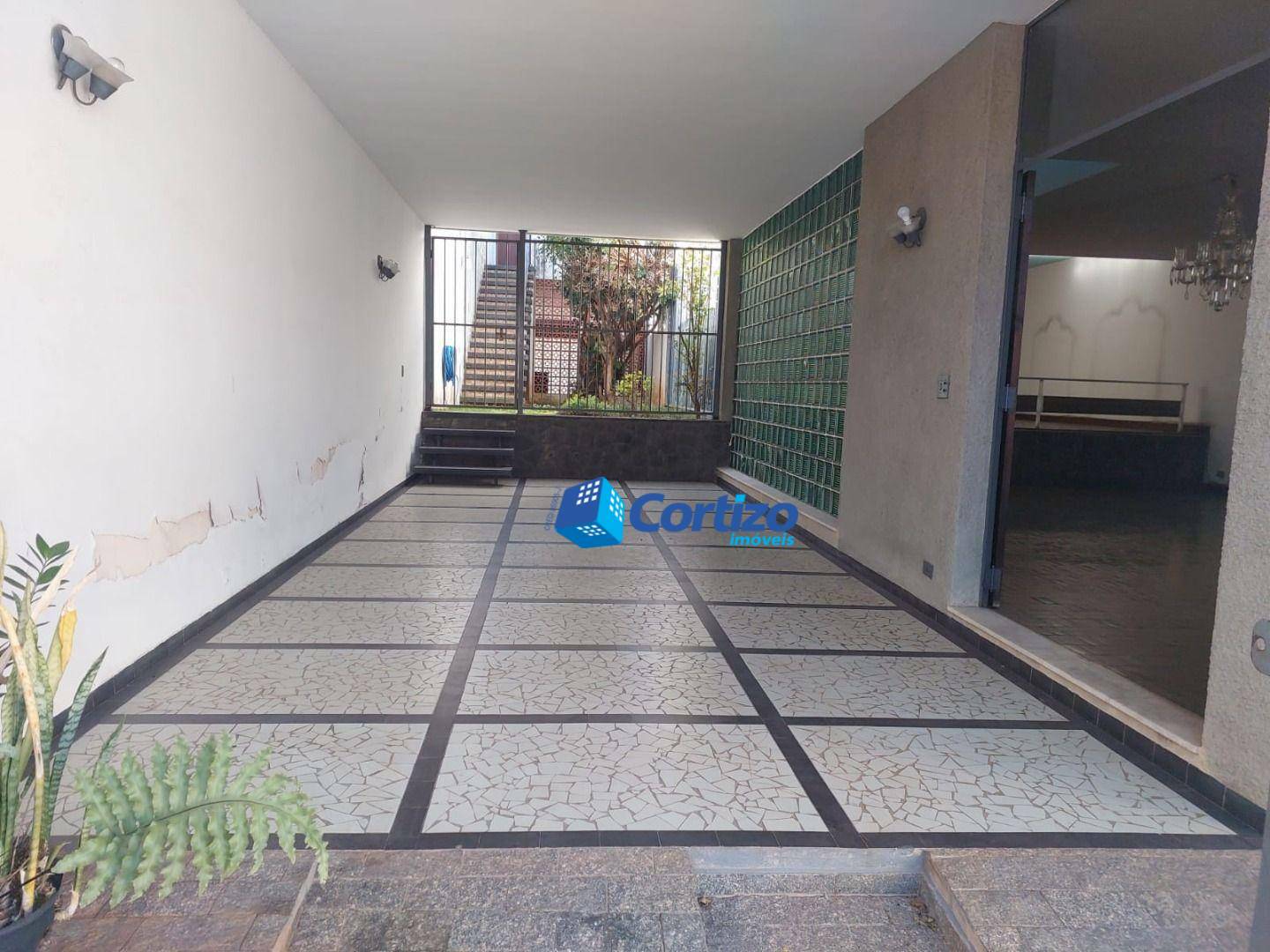 Casa, 3 quartos, 341 m² - Foto 4