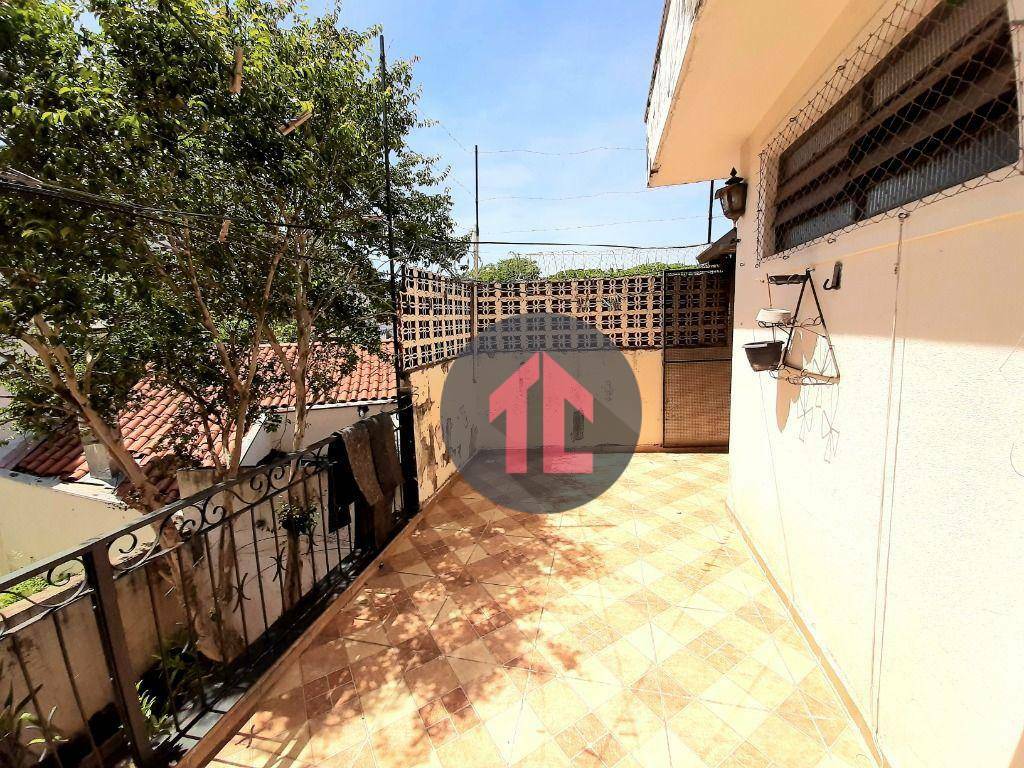 Casa à venda com 6 quartos, 260m² - Foto 22