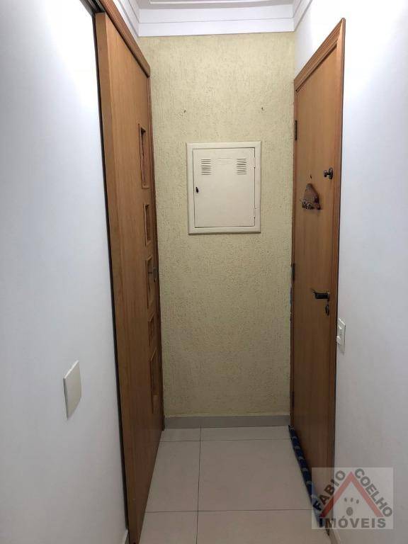 Apartamento à venda com 2 quartos, 60m² - Foto 21