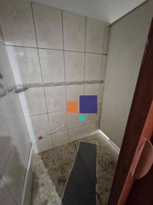 Sobrado à venda com 2 quartos, 218m² - Foto 14