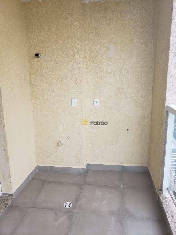 Apartamento à venda com 2 quartos, 60m² - Foto 2