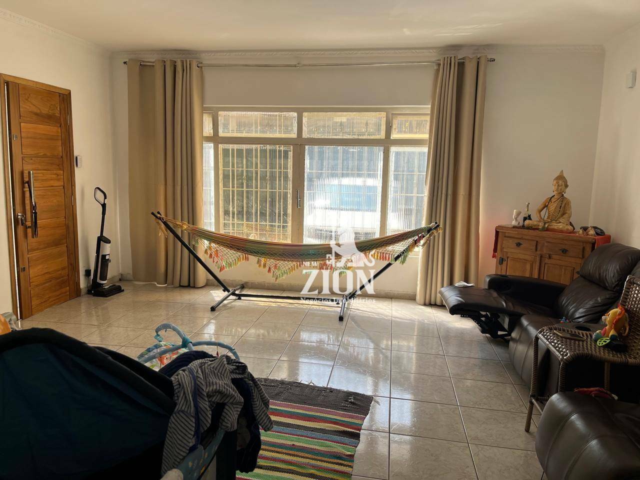 Sobrado à venda com 3 quartos, 200m² - Foto 3