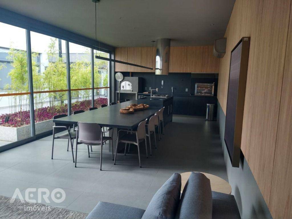 Apartamento para alugar com 2 quartos, 86m² - Foto 23