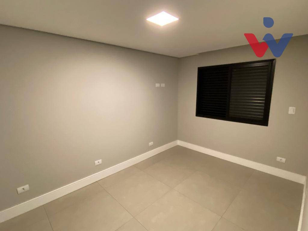 Casa à venda com 3 quartos, 238m² - Foto 16