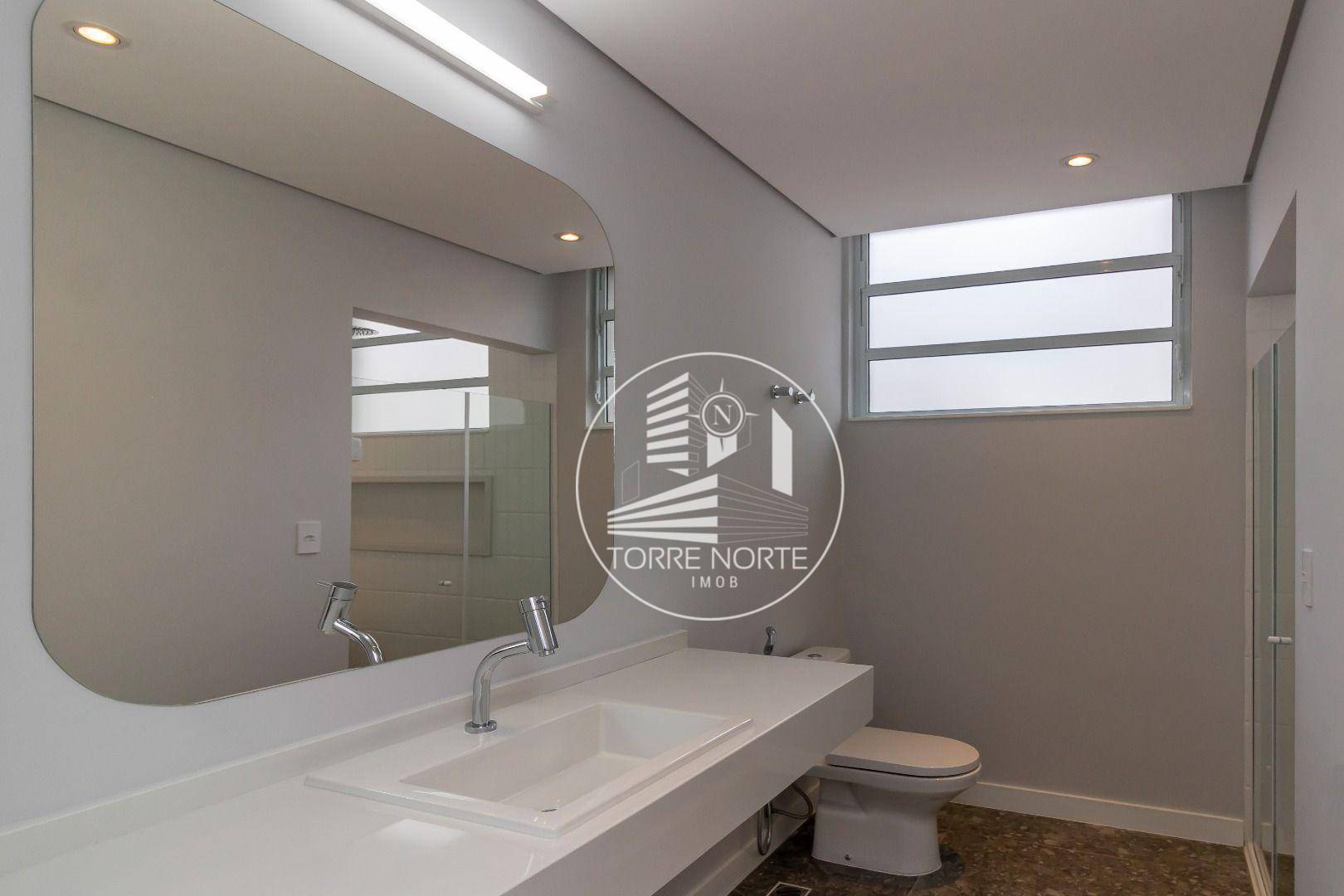 Apartamento à venda com 3 quartos, 239m² - Foto 16