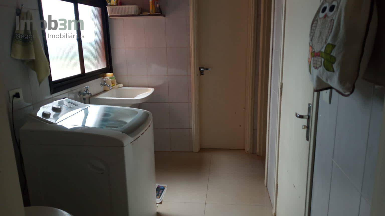 Apartamento à venda com 4 quartos, 190m² - Foto 18