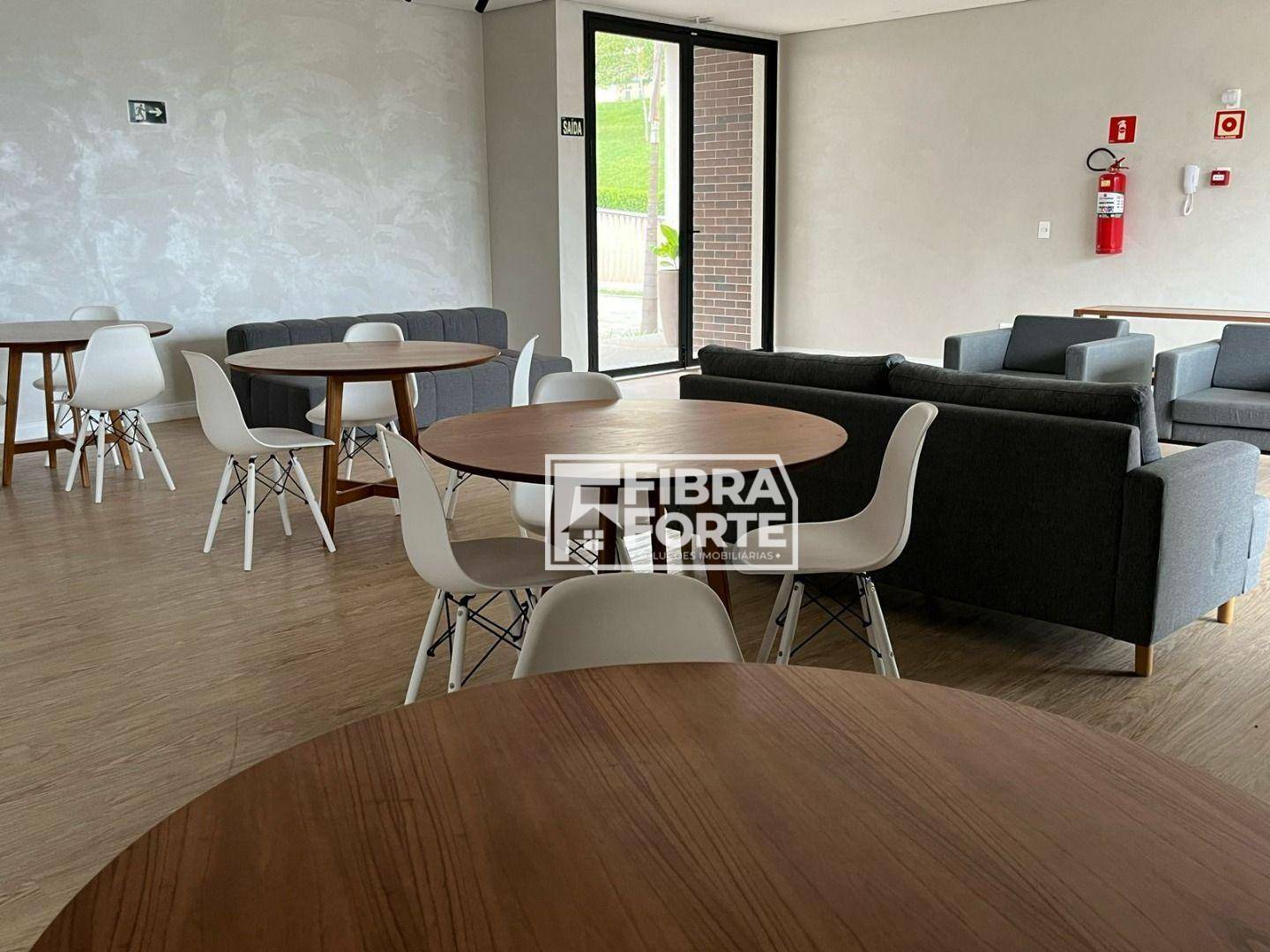 Apartamento à venda com 3 quartos, 77m² - Foto 7