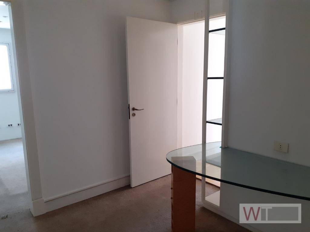 Apartamento à venda e aluguel com 4 quartos, 195m² - Foto 17