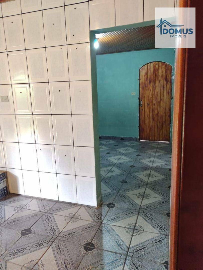 Chácara à venda com 2 quartos, 80m² - Foto 8