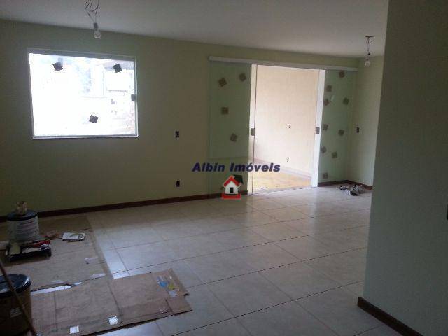 Casa à venda com 4 quartos, 180M2 - Foto 3