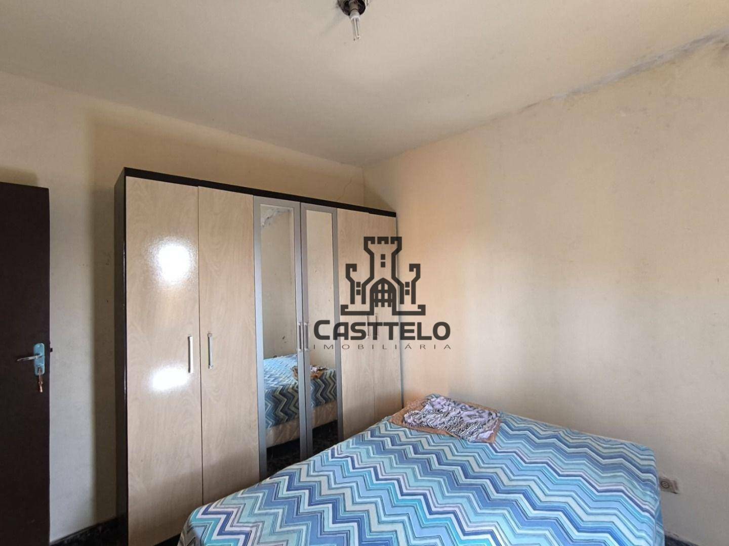 Casa à venda com 3 quartos, 90m² - Foto 10