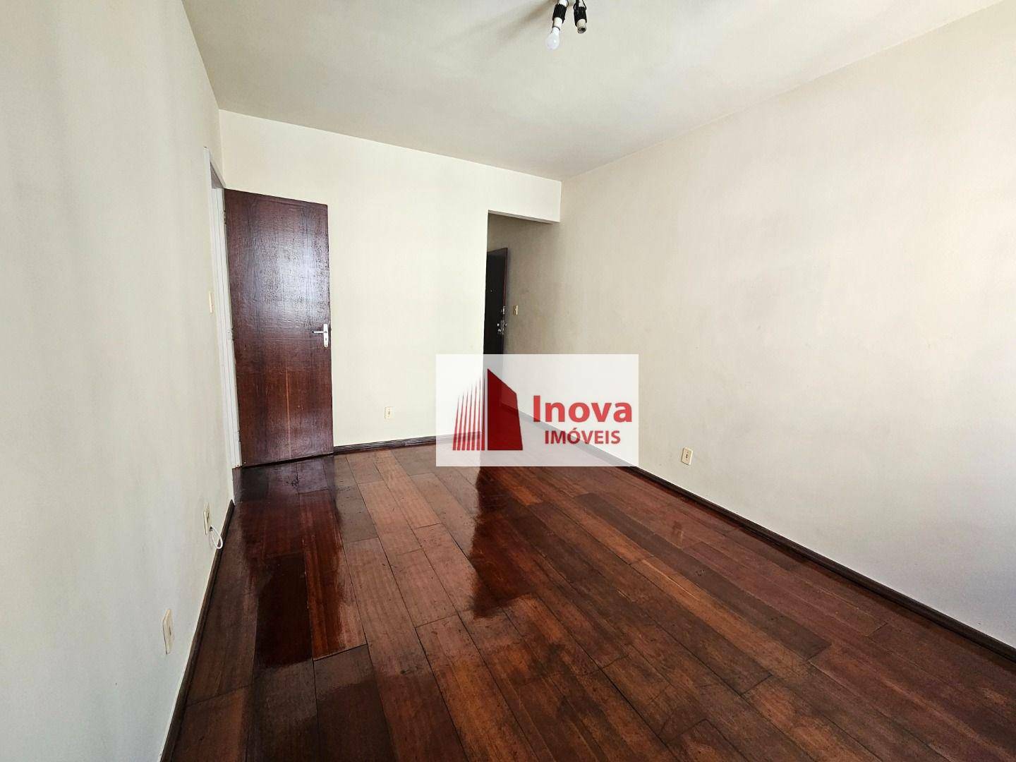 Apartamento para alugar com 2 quartos, 60m² - Foto 5