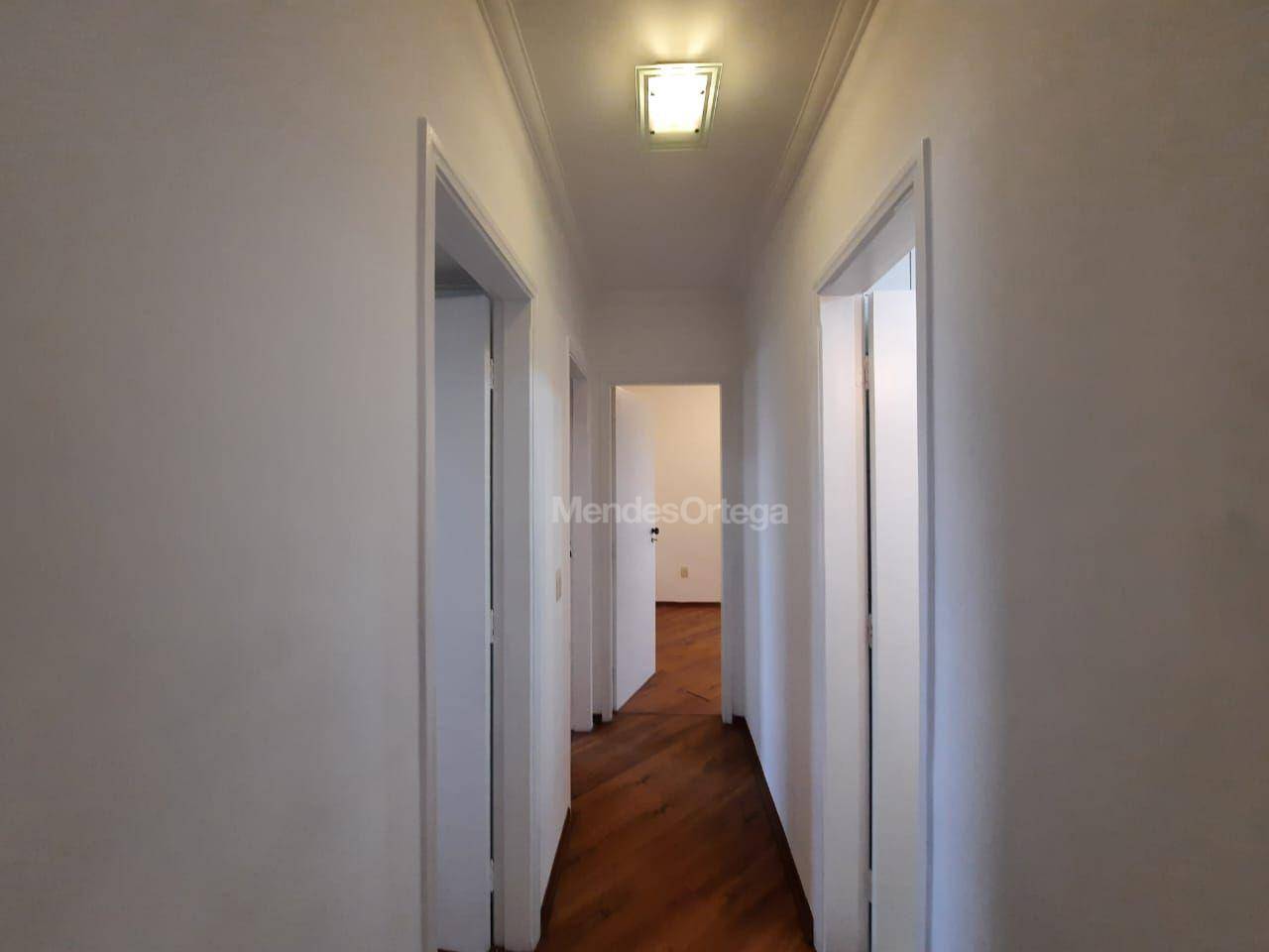 Apartamento à venda com 3 quartos, 113m² - Foto 9