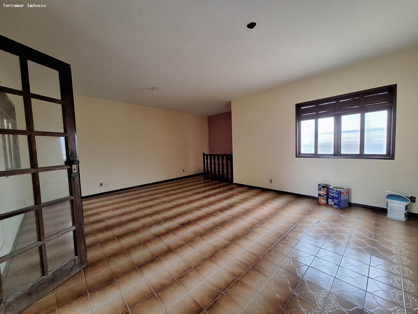 Casa à venda com 3 quartos, 250m² - Foto 9