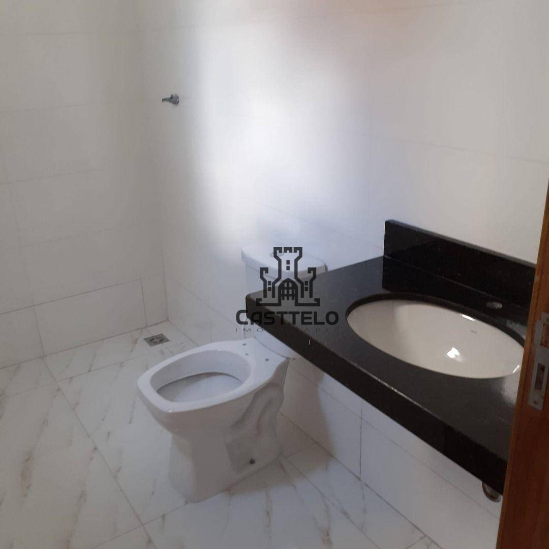 Casa à venda com 3 quartos, 82m² - Foto 9