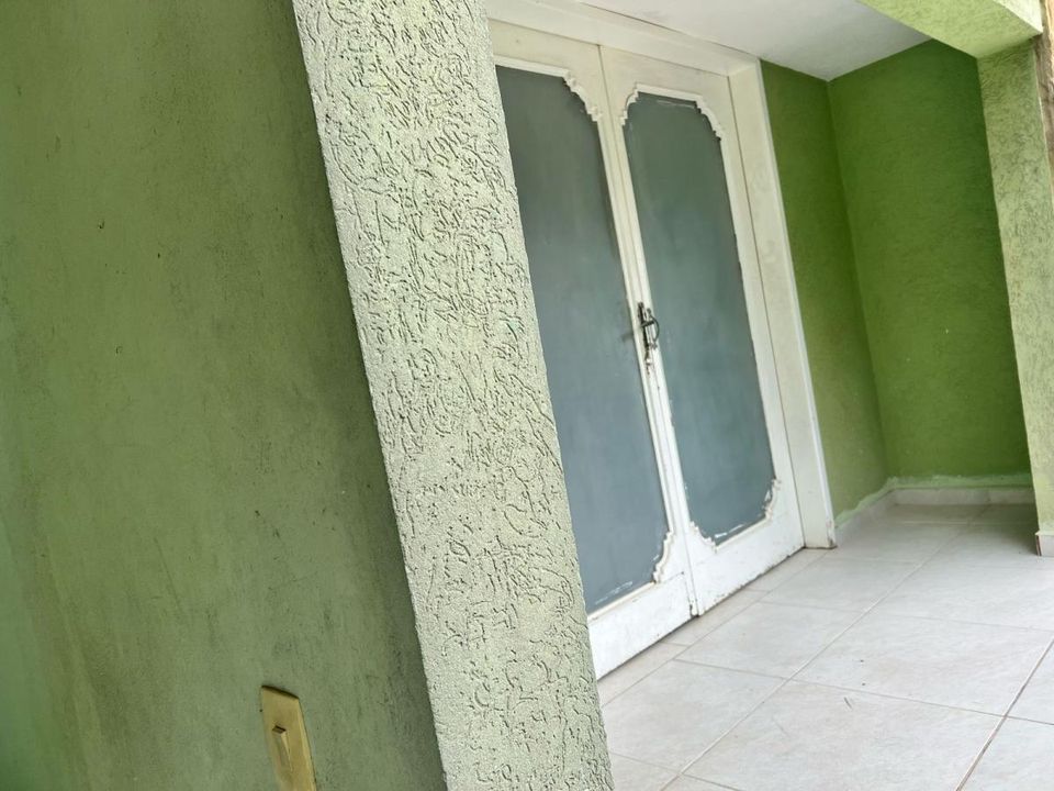 Casa de Condomínio à venda com 5 quartos, 338m² - Foto 4
