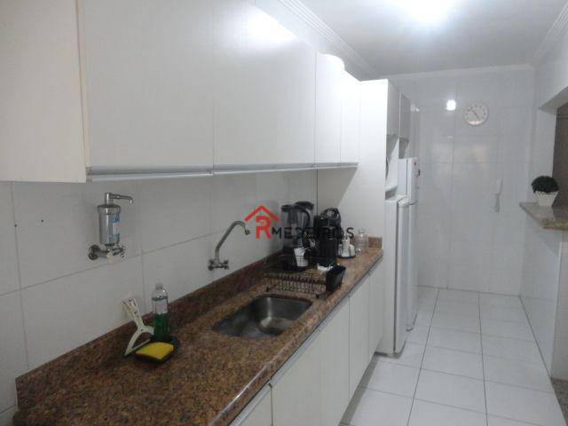 Apartamento à venda com 2 quartos, 74m² - Foto 11