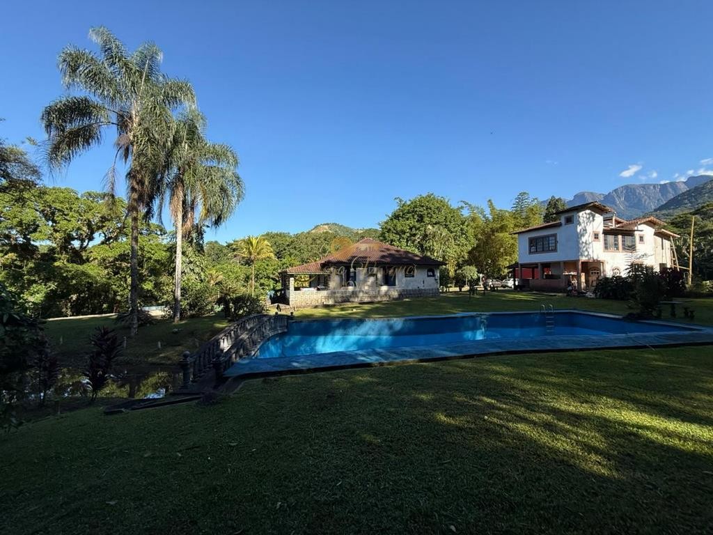 Sítio à venda com 26 quartos, 120000m² - Foto 1