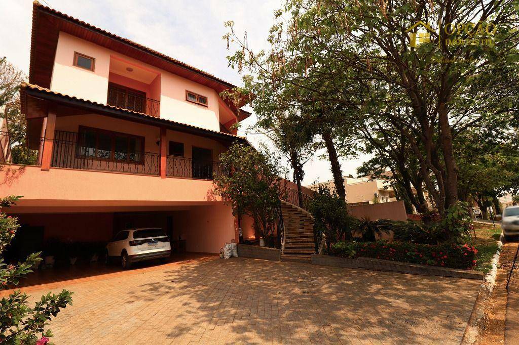 Casa de Condomínio à venda com 4 quartos, 500m² - Foto 1