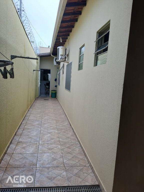 Casa à venda com 3 quartos, 118m² - Foto 12