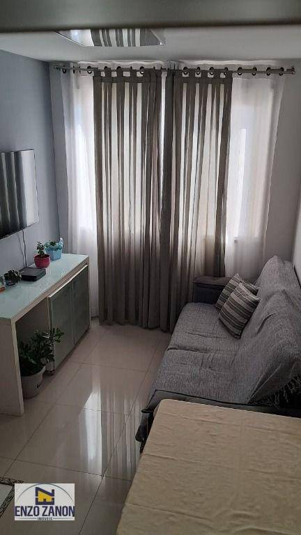 Apartamento à venda com 2 quartos, 37m² - Foto 2