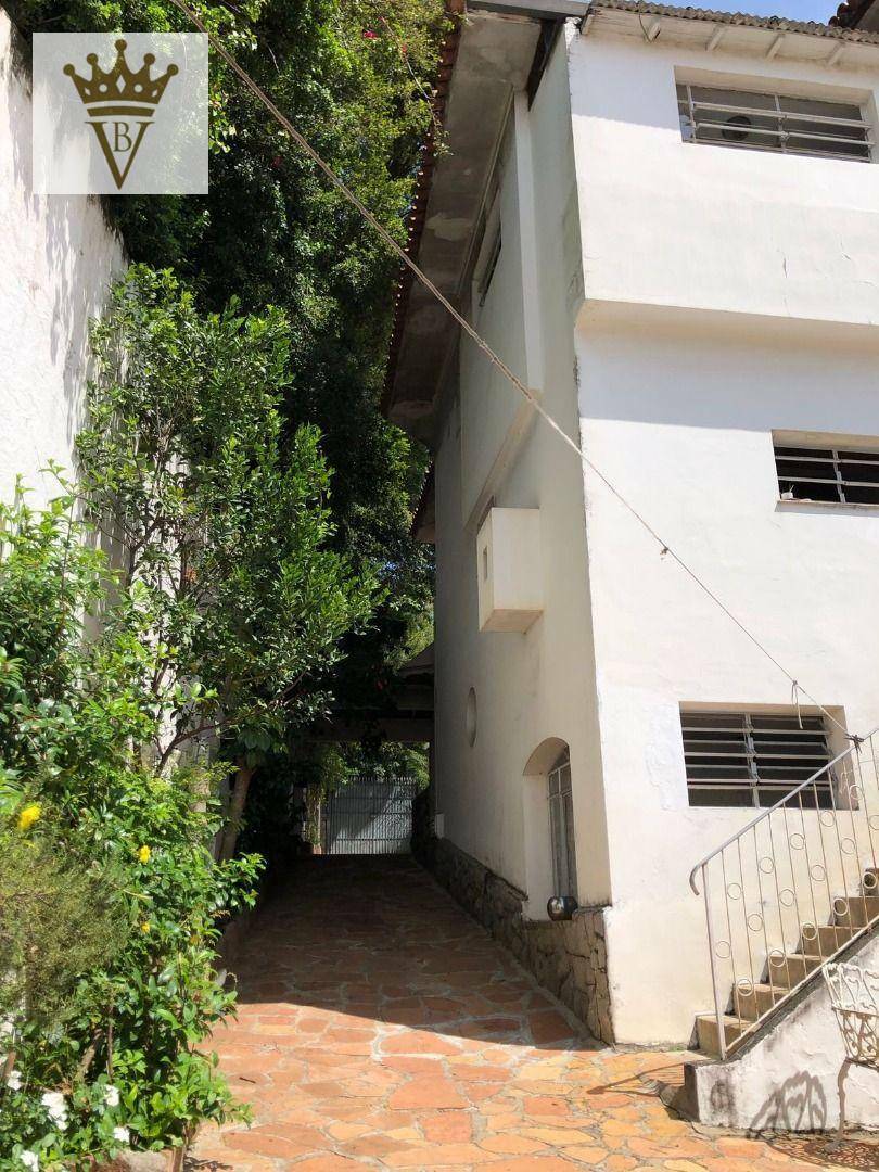 Sobrado à venda com 3 quartos, 300m² - Foto 14