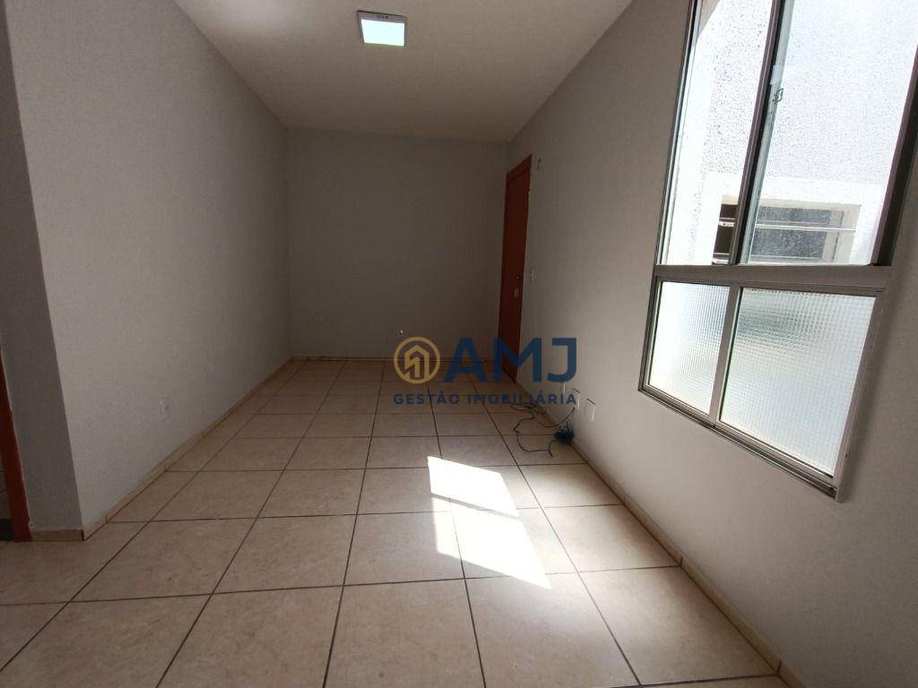 Apartamento à venda com 2 quartos, 47m² - Foto 4