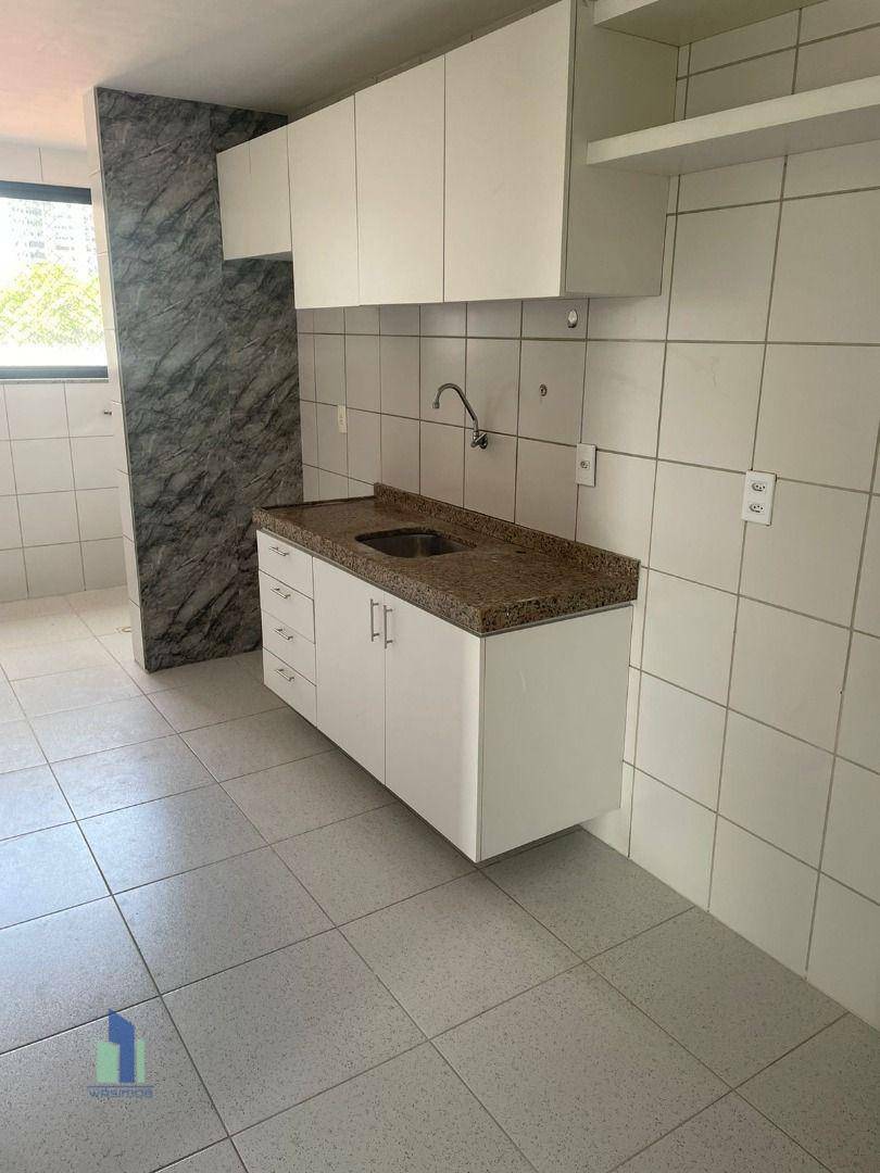 Apartamento à venda com 3 quartos, 98m² - Foto 10