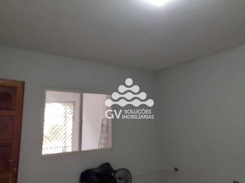 Casa à venda com 4 quartos, 125m² - Foto 14