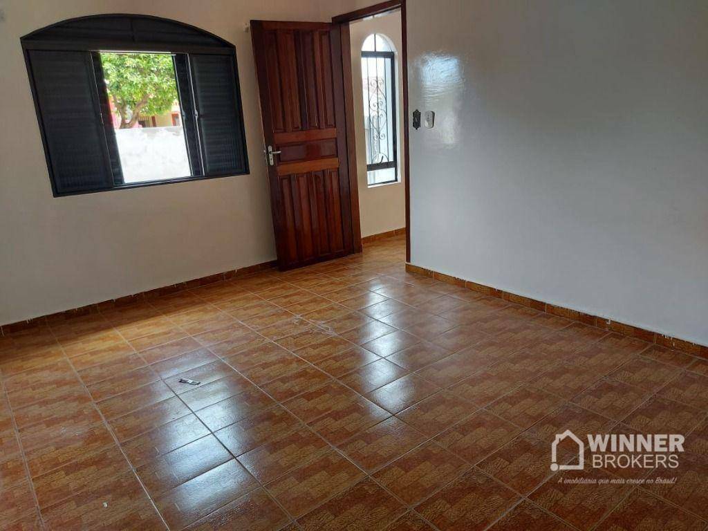 Casa à venda com 4 quartos, 180m² - Foto 17