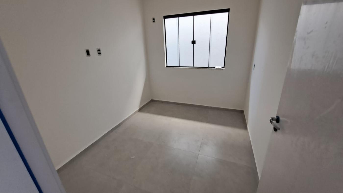 Casa à venda com 3 quartos, 65m² - Foto 5