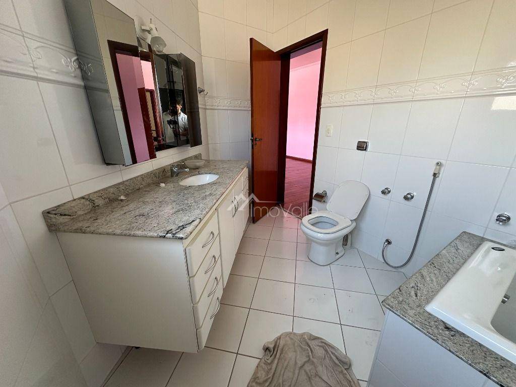 Casa de Condomínio à venda com 4 quartos, 292m² - Foto 20