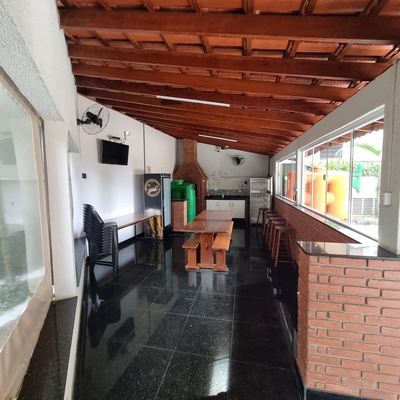 Apartamento para alugar com 2 quartos, 74m² - Foto 1