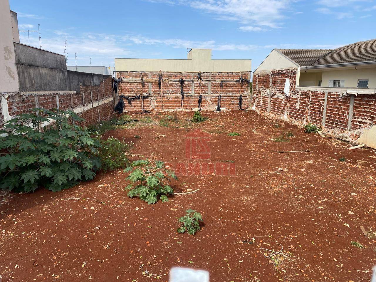 Loteamento e Condomínio, 331 m² - Foto 4