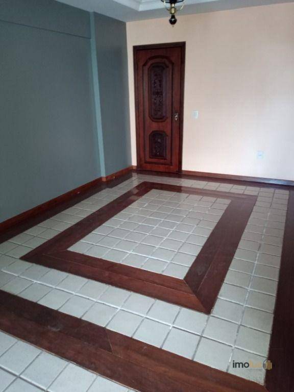 Apartamento à venda com 3 quartos, 190m² - Foto 11